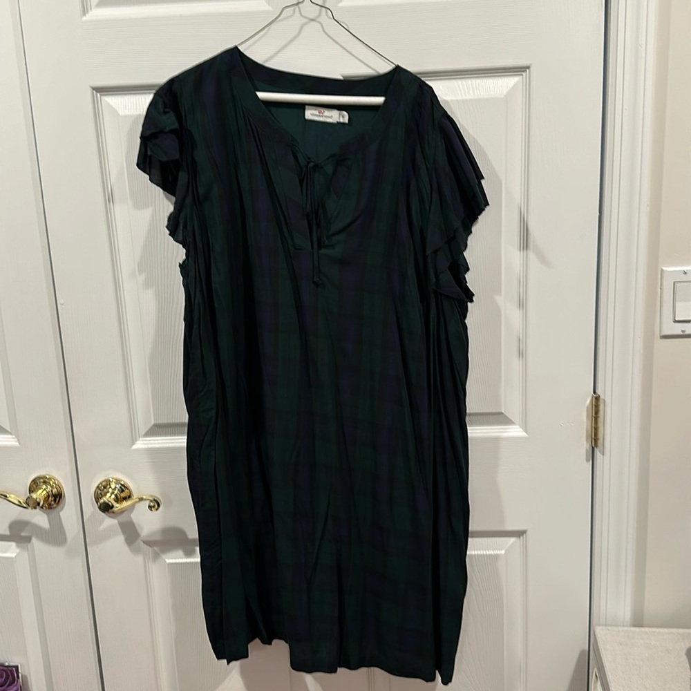 Vineyard Vines  blue & Green Plaid shift dress with ruffle short sleeve